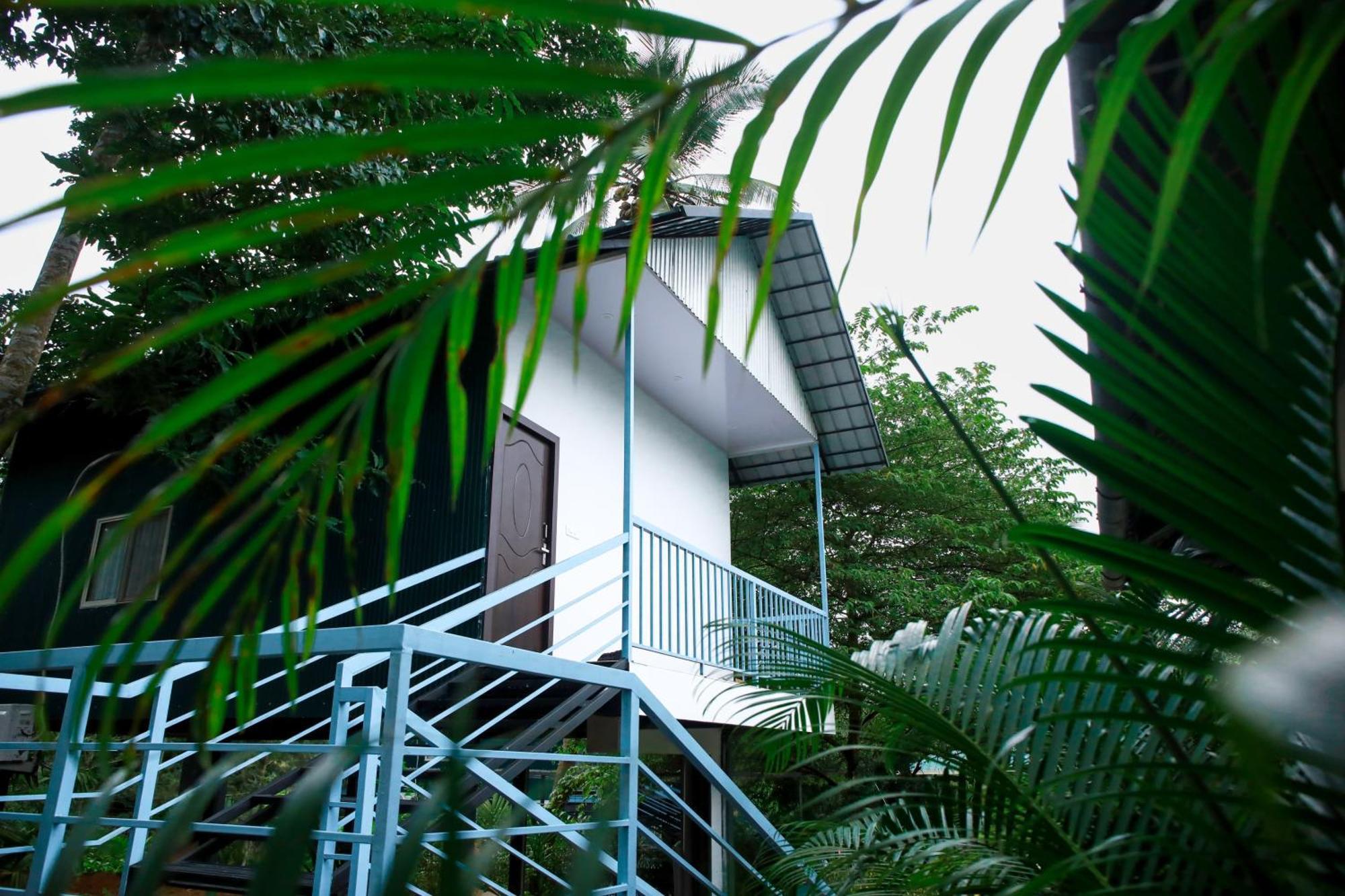 Green Aura Hotel สุลต่านบาเทรี ภายนอก รูปภาพ